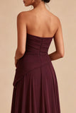 Vestido formal largo sin tirantes de Borgoña Línea A