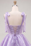 Vestido de bienvenida a casa con perlas lilas y cuento de hadas con capas en la espalda
