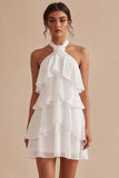 Vestido blanco floral de chiffon con escote halter en línea A y volantes
