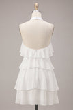 Vestido blanco floral de chiffon con escote halter en línea A y volantes