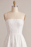 Vestido blanco pequeño blanco sin tirantes floral con volantes