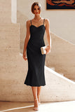 Vestido Midi fruncido con tirantes blancos de sirena