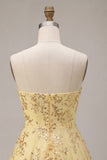 Vestido amarillo de bienvenida de lentejuelas sin tirantes y tirantes