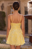 Vestido corto de bienvenida A-Line amarillo con cuentas con tirantes finos perlas florales