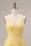 Vestido corto de bienvenida A-Line amarillo con cuentas con tirantes finos perlas florales