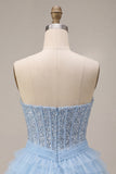 Corsé azul celeste, lentejuelas, vestido sin tirantes sin tirantes y bufanda de cuello azul celeste
