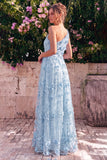 Vestido largo de línea azul claro de un solo hombro con flores 3D