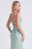 Vestido largo de dama de honor con tirantes finos florales de sirena