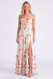 Vestido largo de dama de honor de chiffon azul claro floral en línea fina con volantes y abertura