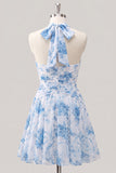 Vestido de bienvenida a casa, cuello halter azul claro, floral fruncido y con escote en línea A