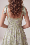 Vestido corto de bienvenida corto de Sage Sage A-line floral con tirantes gruesos