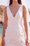 Vestido de novia corto elopement 3D con escolte en V y funda blanca