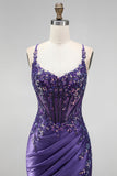 Sirena con purpurina, lentejuelas, corsé fruncido, vestido largo morado con abertura