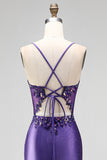 Sirena con purpurina, lentejuelas, corsé fruncido, vestido largo morado con abertura