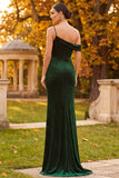 Vestido formal largo de un hombro con cuentas y funda verde oscuro asimétrico