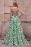 Vestido de graduación de fin de curso de satén sin tirantes de corsé verde A-Line con aplicaciones florales 3D