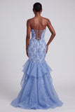 Vestido de graduación de organza sin tirantes de sirena azul sin tirantes florales con volantes