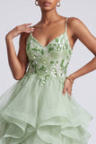 Tirantes finos verde claro de lentejuelas Vestido largo de graduación con apliques