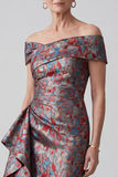 Vestido de madre de la novia gris de hombros con jacquard fruncido y funda