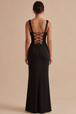 Vestido de invitado maxi negro de cuello cuadrado y fruncido