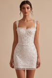 Corsé blanco, escote cuadrado, vestido blanco corto con lentejuelas