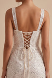 Corsé blanco, escote cuadrado, vestido blanco corto con lentejuelas
