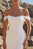 Vestido largo de novia largo de tul aplicado con sirena blanca de hombros