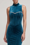 Corsé azul pavo real Sirena con cuello alto y vestido largo de terciopelo con pedrería