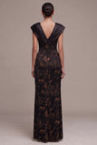 Vestido formal largo de satén estampado con escote en V y funda negra