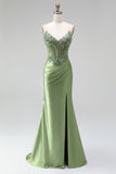 Vestido largo de graduación satén fruncido con cuentas y satín corsé verde, escote en V y sello en V