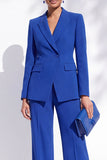 Traje de mujer de dos piezas azul real con solapa de pico
