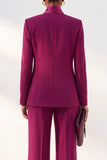Traje de negocios de mujer en color rojo morado