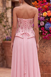 Vestido largo de fiesta rosa con lentejuelas florales, plisado, sin tirantes y abertura lateral