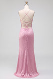 Vestido largo de fiesta rosa de corte sirena con perlas, tirantes finos y espalda con cordones