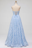 Vestido largo de fiesta azul con flores, cuentas, sin tirantes y abertura