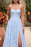 Vestido largo de fiesta azul con flores, cuentas, sin tirantes y abertura