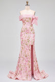 Vestido largo de fiesta rosa bordado de corte sirena con hombros descubiertos y abertura lateral