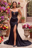 Vestido largo de fiesta negro de satén con corsé de cuentas, corte sirena y abertura lateral