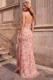 Vestido de graduación largo con tirantes finos, bordado floral rosa y lentejuelas