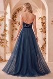 Vestido formal largo de organza de terciopelo sin tirantes azul marino A-Line