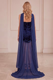 Vestido largo de terciopelo de corte sirena sin tirantes