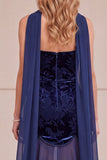 Vestido largo de terciopelo de corte sirena sin tirantes