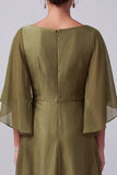 Vestido largo para madre de la novia con mangas largas cuello barco corte en A y color verde oliva