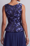 Vestido largo para madre de la novia azul marino con escote barco y corte en A