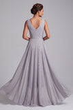 Vestido midi de gasa gris claro con lentejuelas para madre de la novia