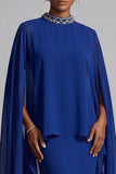 Vestido de madre de la novia azul oscuro con capa de gasa, cuello alto y cuentas