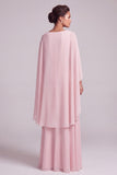 Vestido largo rosa de madre de la novia de gasa con corte en A, capa de gasa, escote barco y detalles de cuentas