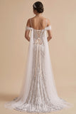Vestido de novia largo blanco de corte sirena con cuentas y lentejuelas