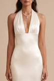 Vestido largo de novia de satén con sirenas blancas con bordado