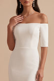 Vestido de novia midi blanco de satén corte sirena con hombros descubiertos